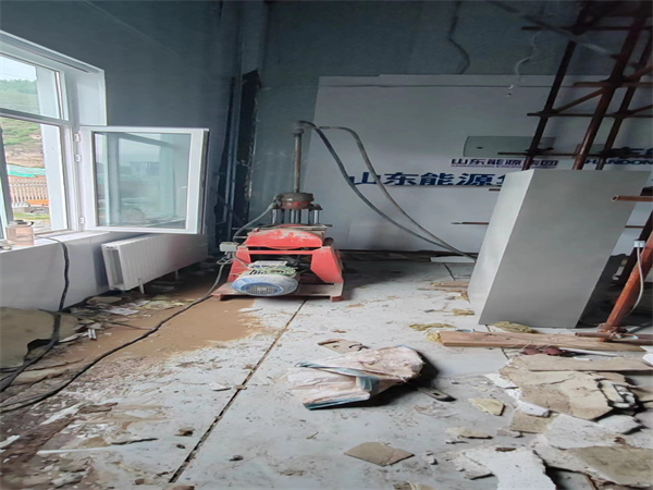 昌都地基基础下沉墙体裂缝加固注浆顶升施工